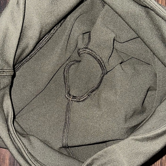 Lululemon Reveal Crop Mid Rise Mesh Detail Leggings 15" / Dark Olive Sz S - Picture 11 of 11